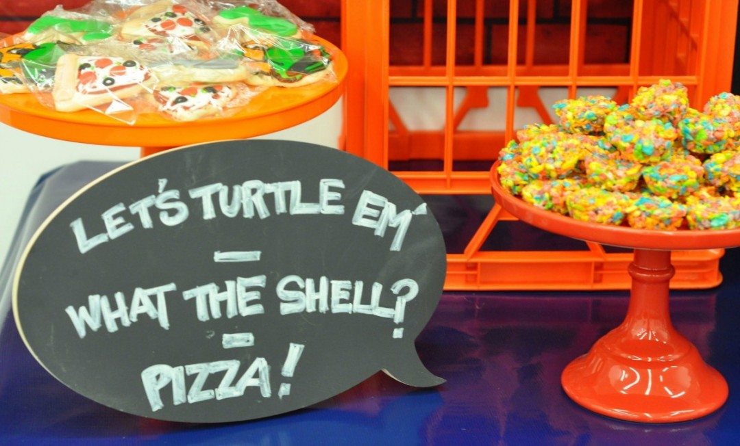 One Creative Housewife: Teenage Mutant Ninja Turtle Party {Part 1 The  Decorations}