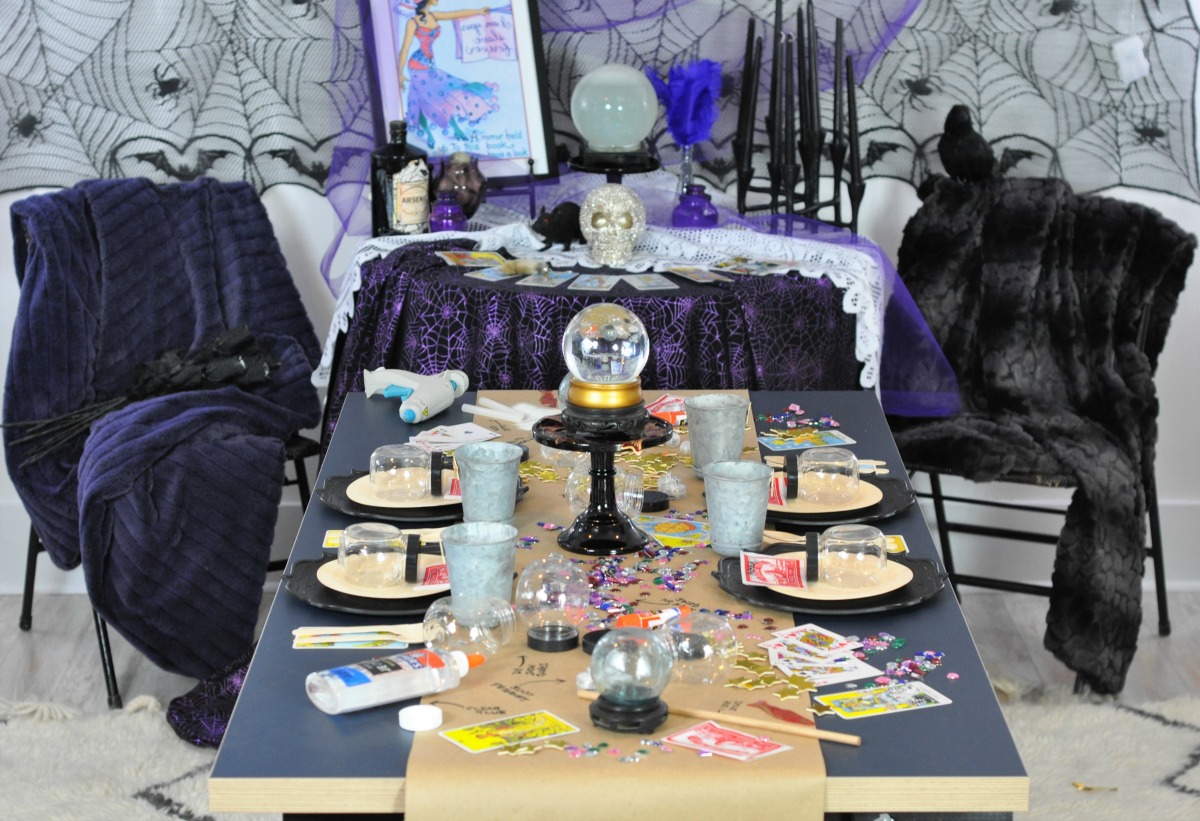 8 Large Halloween fortune telling tent cards party table decoration party favor 
