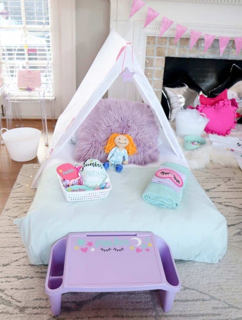 slumber party individual sleeping tent with accessories