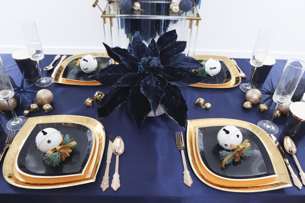 navy and gold holiday place settings