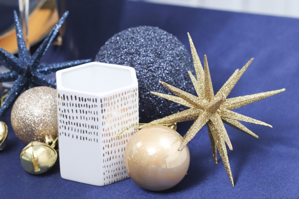 navy and gold holiday table setting