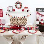 Pom-Pom Party Décor Ideas for the Holidays
