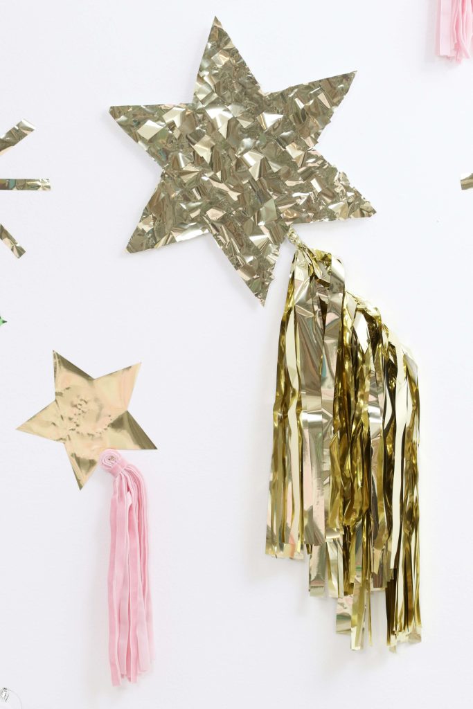 Magical Unicorn Christmas party DIY backdrop