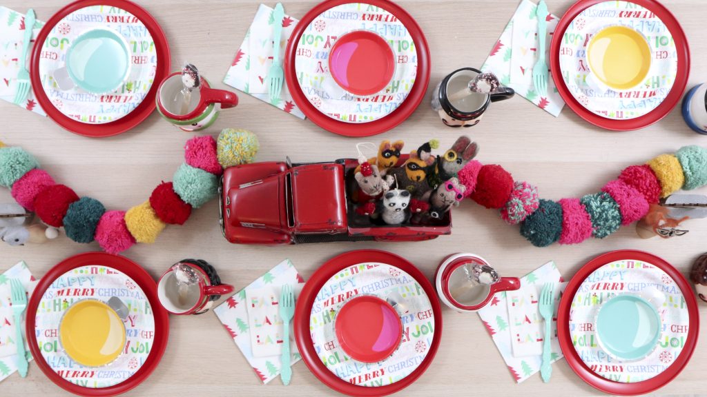 Pom Pom Party for the Holidays table setting