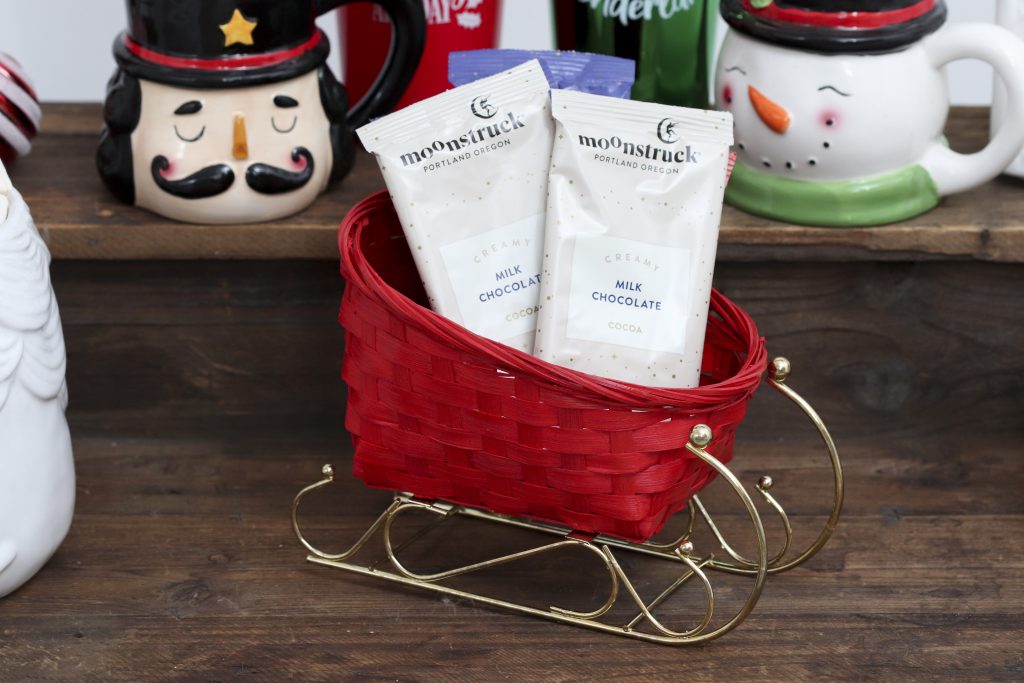 Pom Pom Party for the Holidays hot cocoa station individual hot chocolate packets