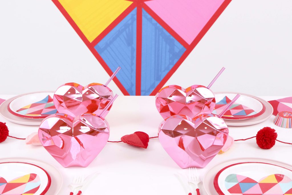 Geometric Heart Valentine's Day Party tumblers - Get details and more party ideas now at fernandmaple.com!