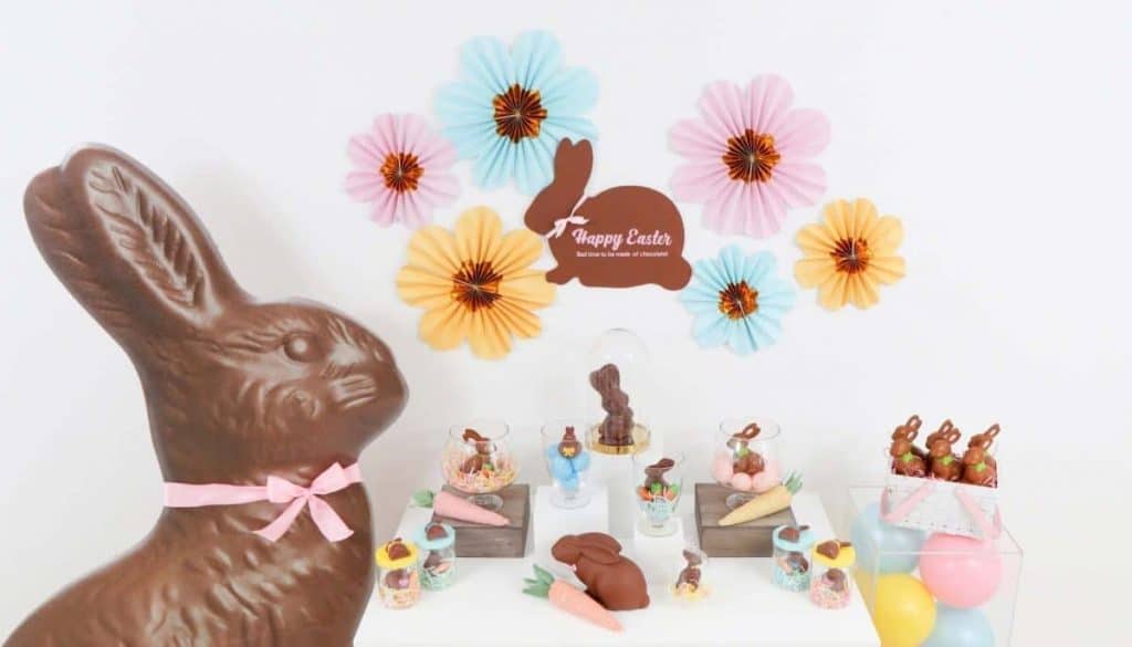 Chocolate Bunny Easter Party decor and DIY backdrop - get more Chocolate Bunny Easter Party inspiration now at fernandmaple.com!