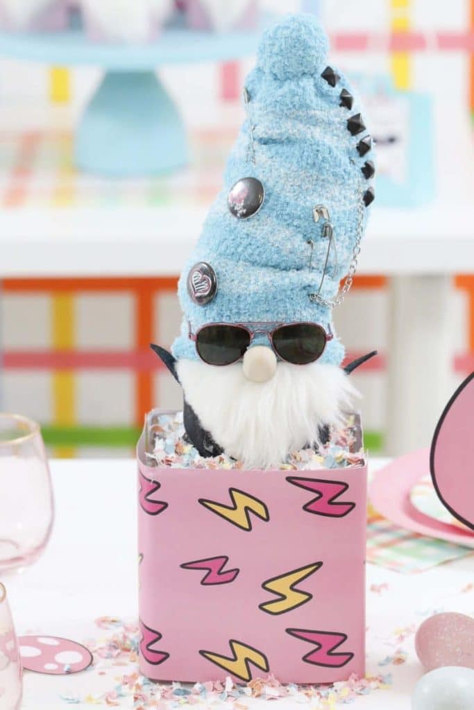 Punk Rock Gnome Easter Table DIY Centerpiece - get more party ideas at fernandmaple.com!