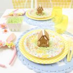 How to Plan a Spring Gingerbread House Decorating Party