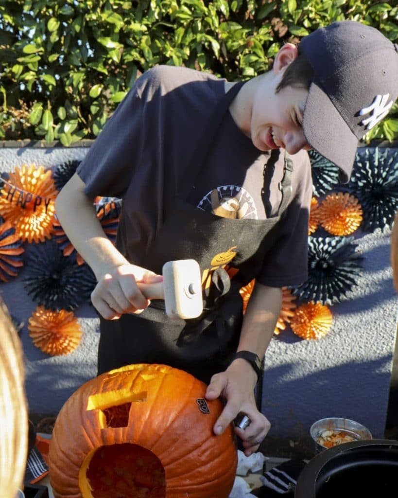 Boston Red Sox Pumpkin Carving Kit