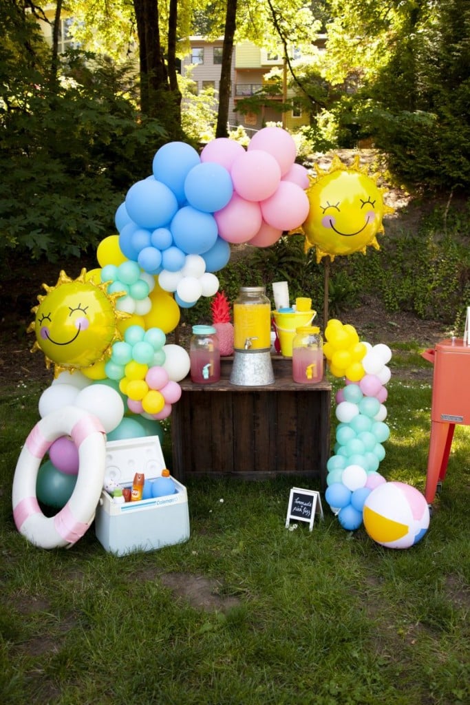 Summer Party Ideas for Creatively Filling Drink Dispensers