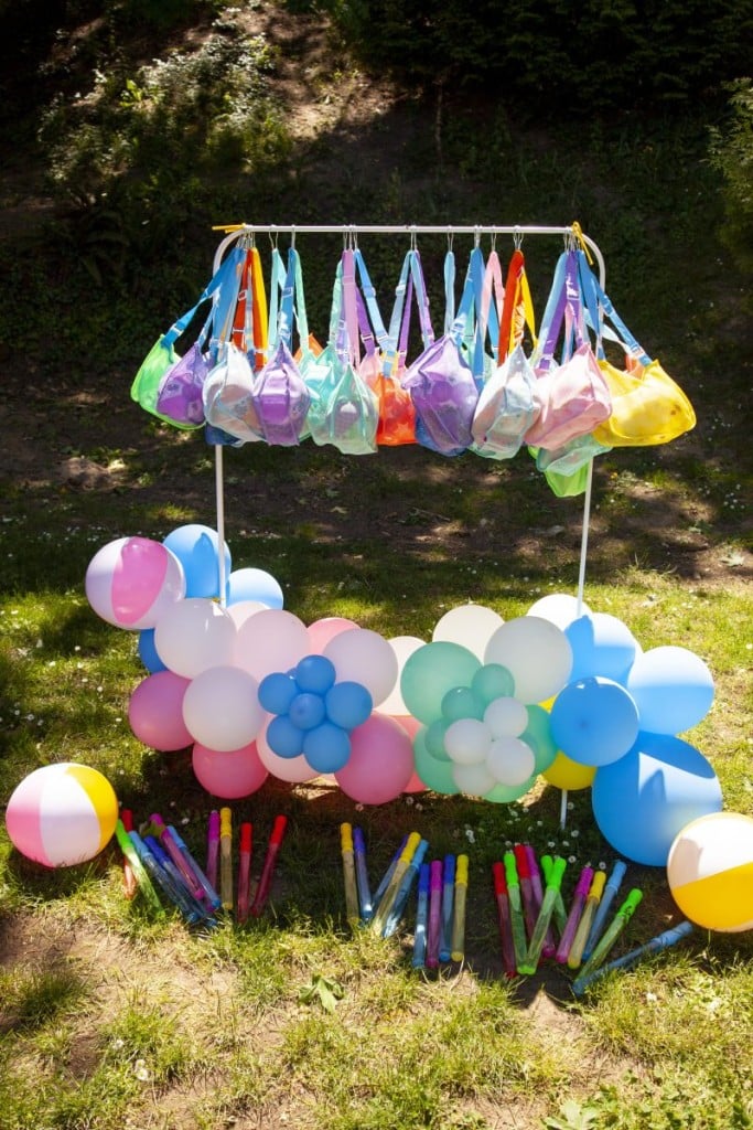 Outdoor Summer Party Decoration - Party Decoration Ideas