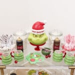 GRINCH-HOT-COCOA-BAR-001